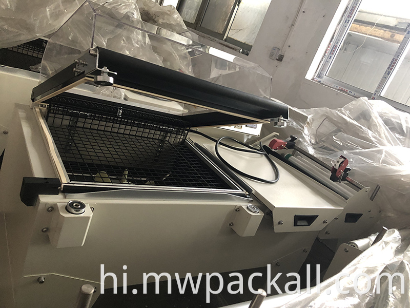 पीवीसी पीओएफ फिल्म सेमी-ऑटोमैटिक सिकुड़न गर्मी सिकुड़ती हुई रैपिंग पैकिंग मशीन कार्टन बॉक्स के लिए स्टॉक में
